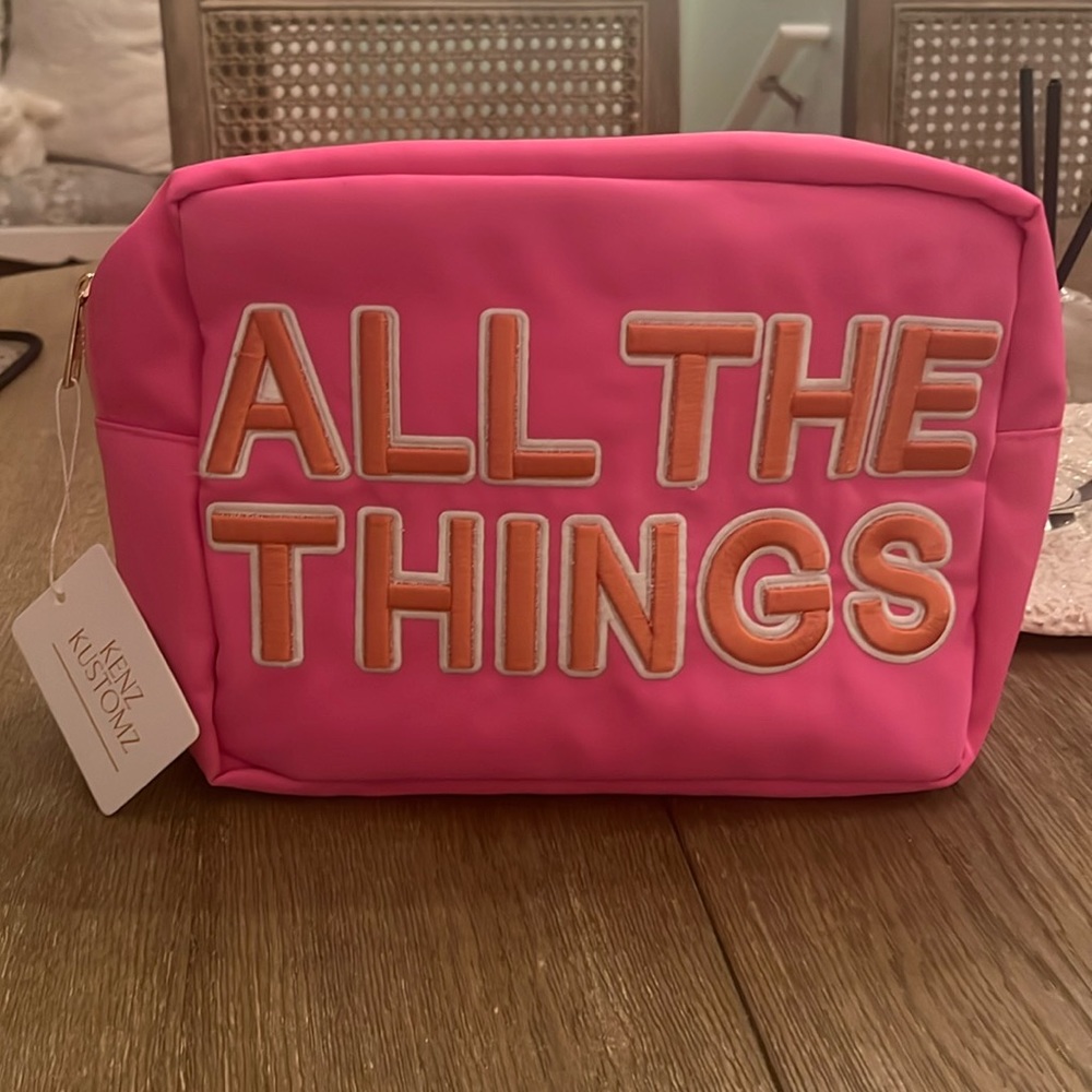 NWT Kenz Kustomz Large Pink Orange Nylon Pouch Bag Cosmetic Case ALL THE THINGS